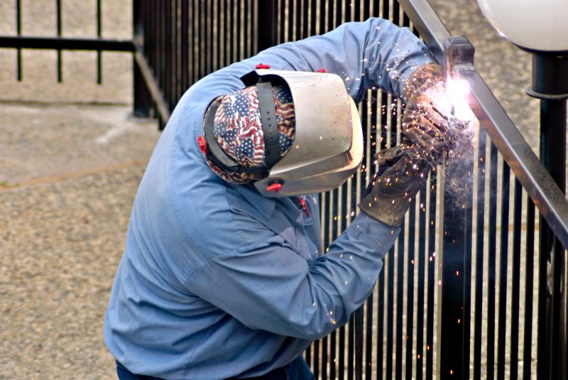 Aluminum Fence Repair