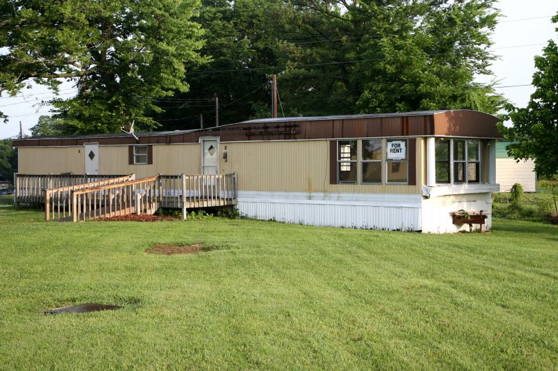 Mobile Home Skirting Installation