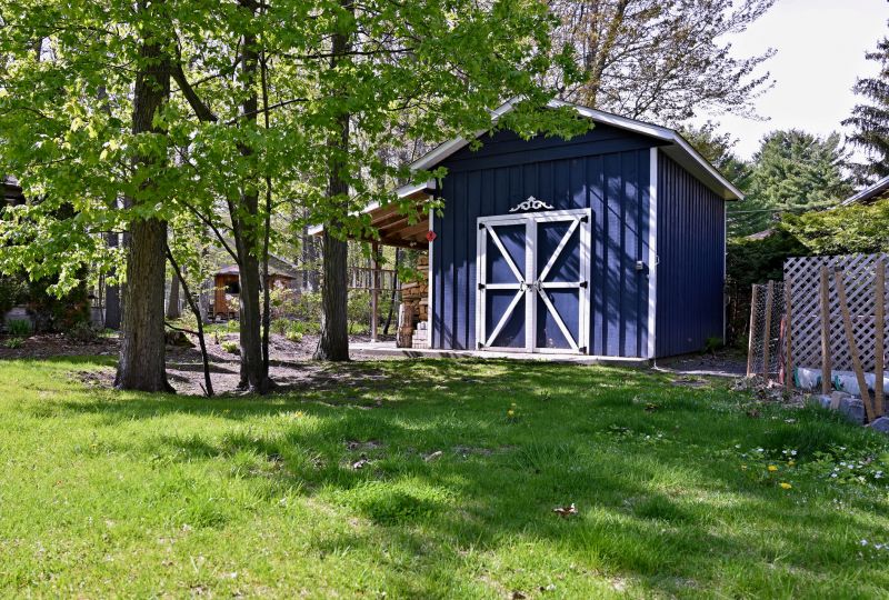 Shed Building