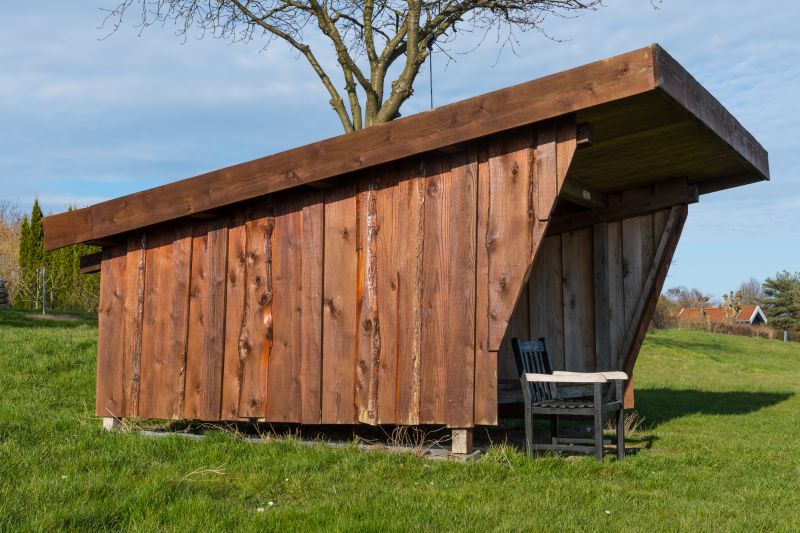 Shed Building